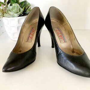 Black Leather High Heeled Pump